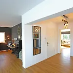 Exklusive Mit Balkon Und Direktem Rheinblick Mit 2 Schlafzimmern Fuer Bis Zu 5 Gaeste דירה *